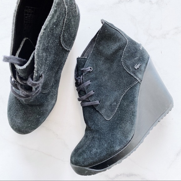 lacoste booties